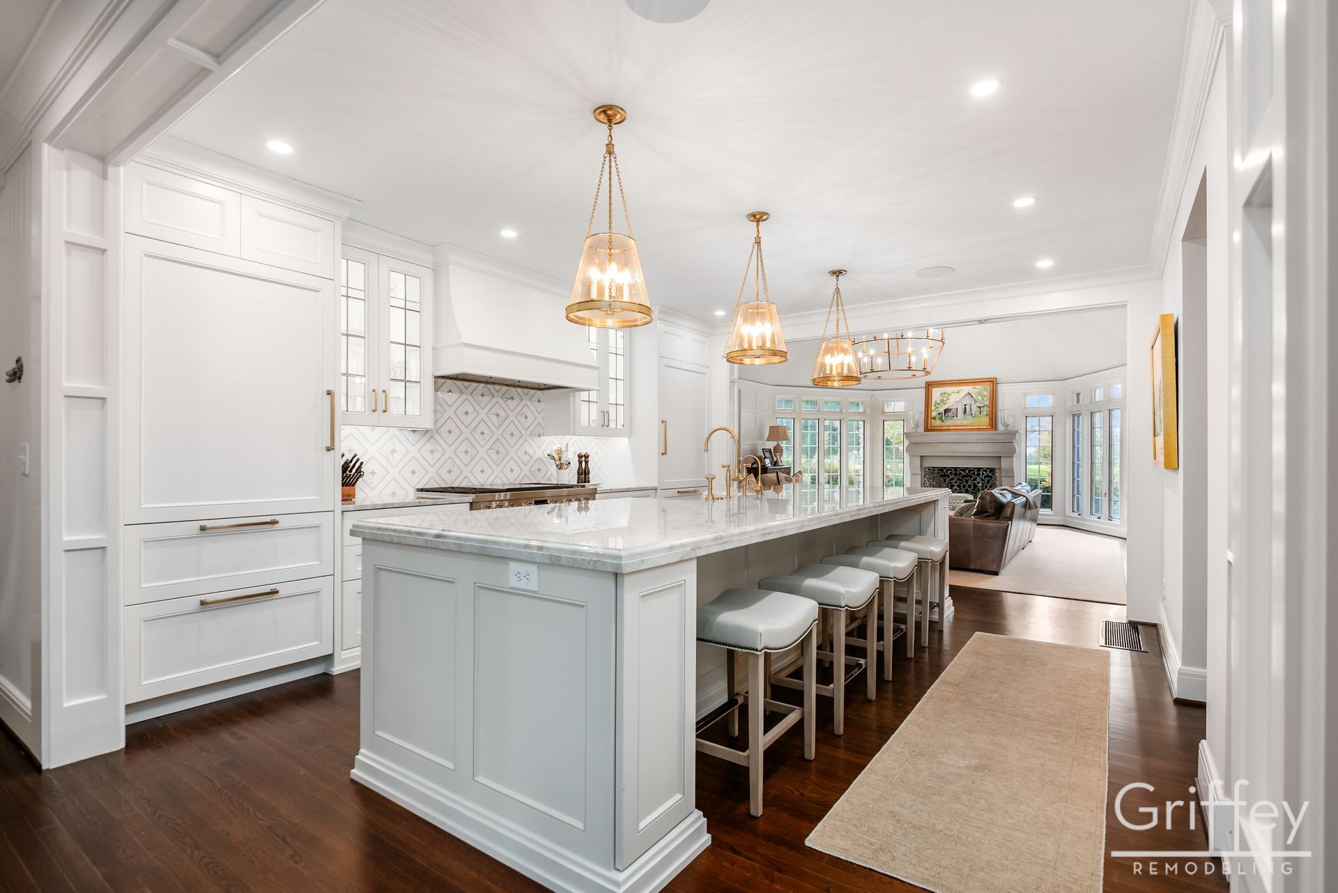 016_ Rd Columbus OH 43221 USA